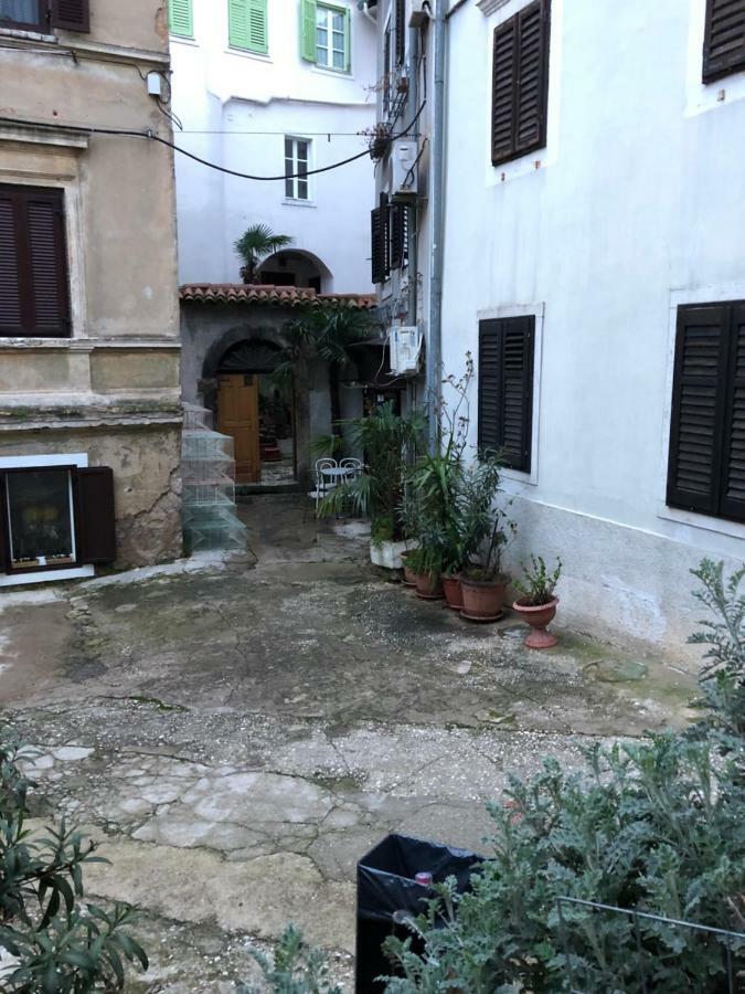 Apartment Saric Lovran Εξωτερικό φωτογραφία